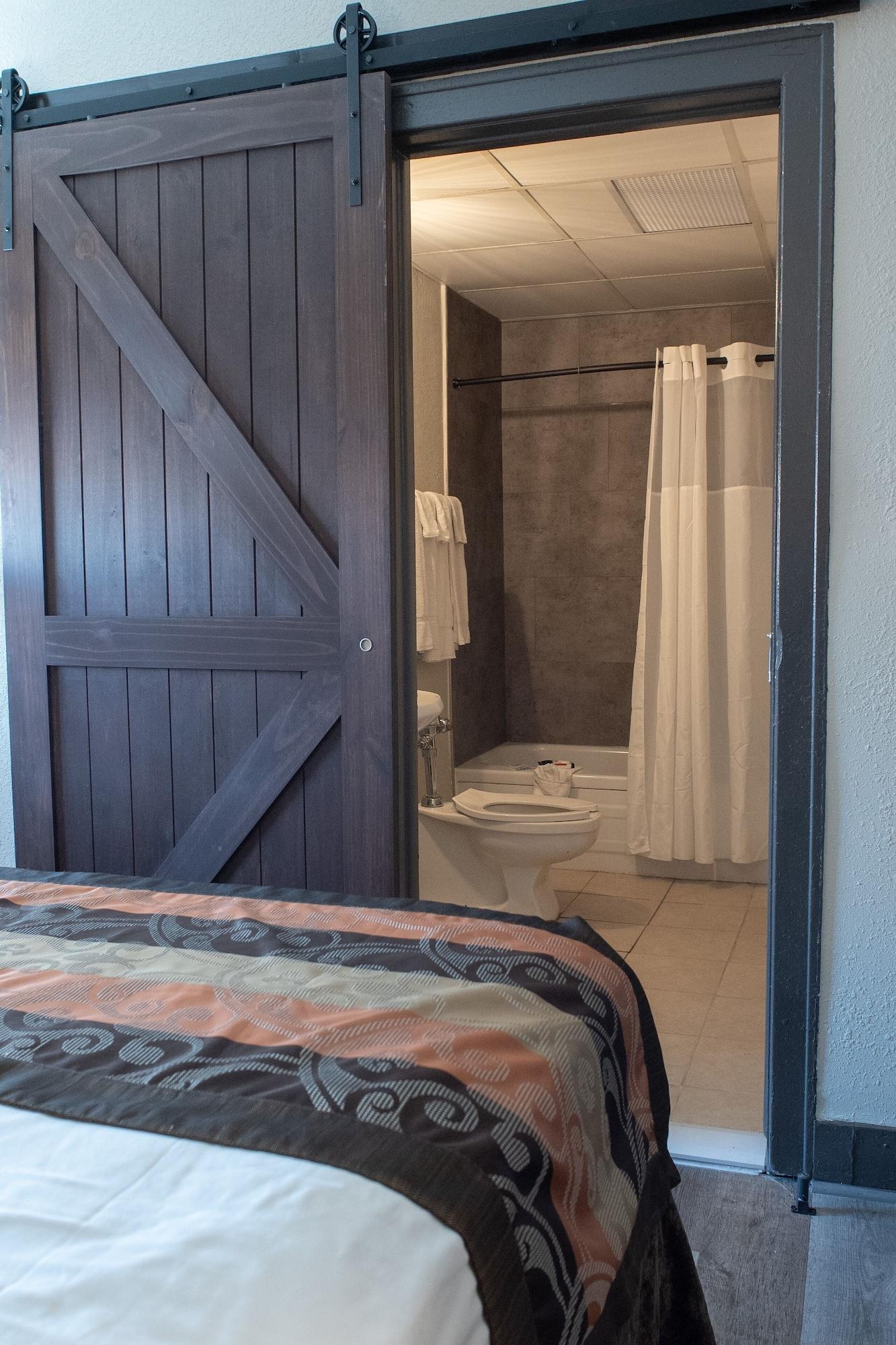 Americas Best Value Inn 迪尔伯恩 外观 照片